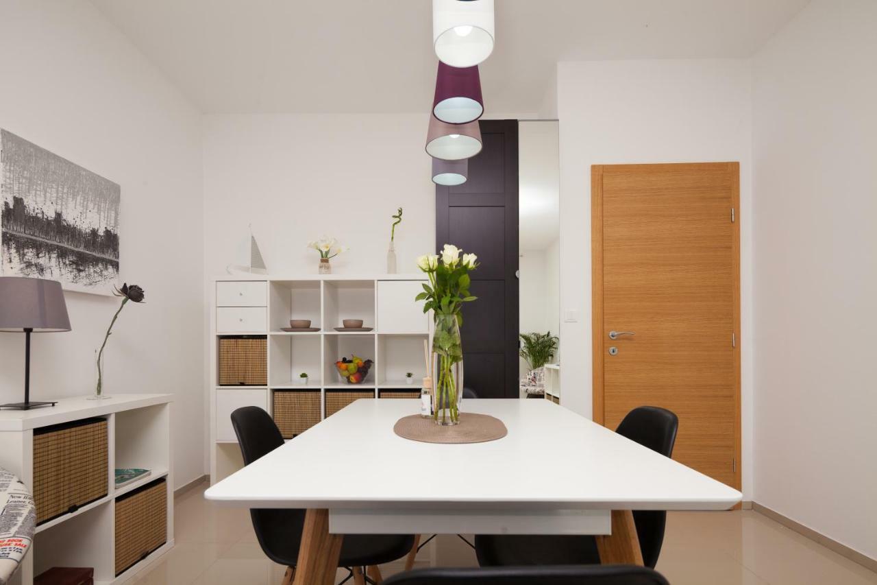 Luxury With Private Rooftop Terrace Pula